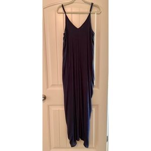 Lovestitch maxi dress with adjustable straps and pockets